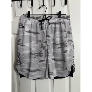 New Men’s Athletic Shorts Size XL
